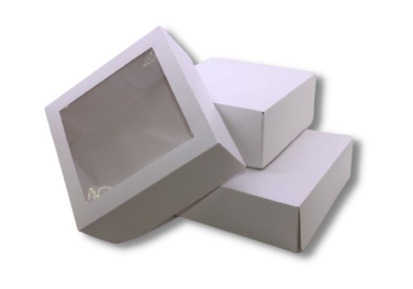 Caja de cartulina con visor